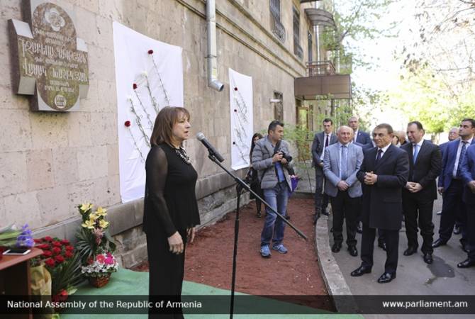 Ара Баблоян присутствовал на открытии мемориальной доски памяти Заслуженного 
педиатра 