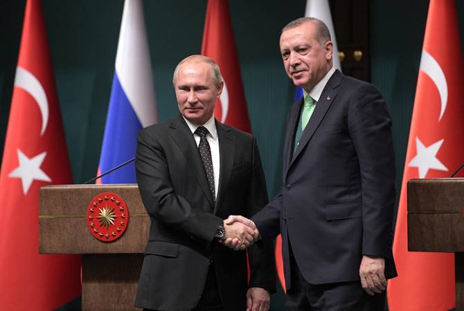 Эрдоган обсудил с Путиным ситуацию в Сирии