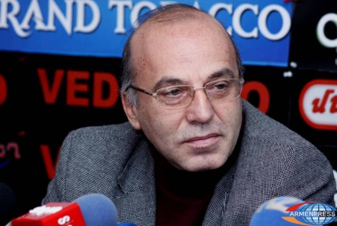 Possible impacts of ruble depreciation: Armenian economist says Russian economy is steadily 
developing 