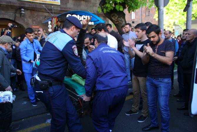 18 people hospitalized from Yerevan rally after brawling with police officers 