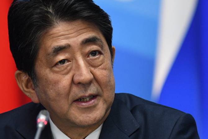 Абэ вылетел в США для обсуждения проблемы КНДР