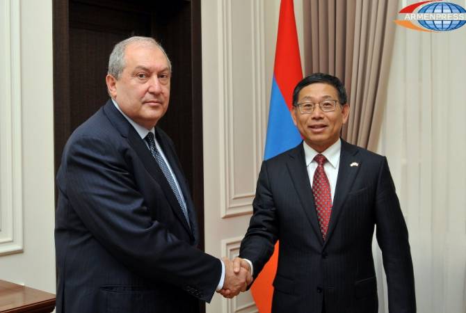 Президент Армении Армен Саркисян принял Чрезвычайного и Полномочного посла 
Китайской Народной Республики
