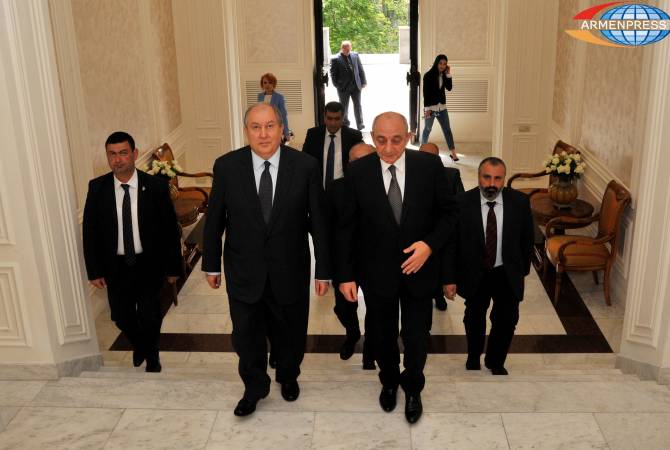 رئيس الجمهورية أرمين سركيسيان يستقبل رئيس آرتساخ باكو ساهاكيان -صور-