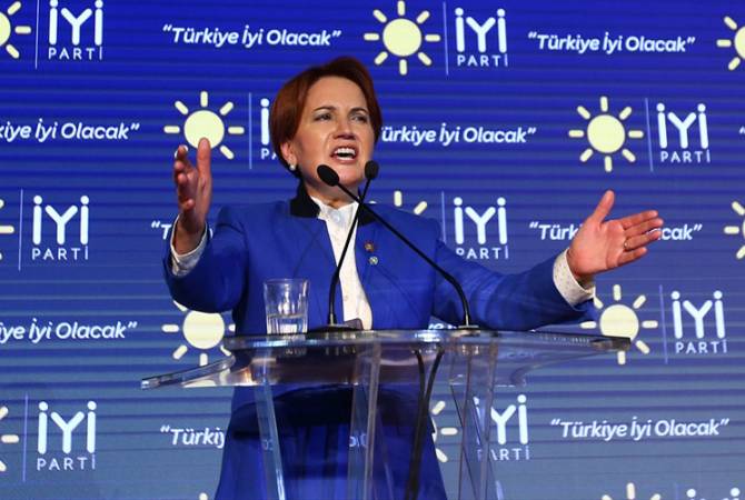 Партия противницы Эрдогана Акшенер примет участие в парламентских выборах в Турции