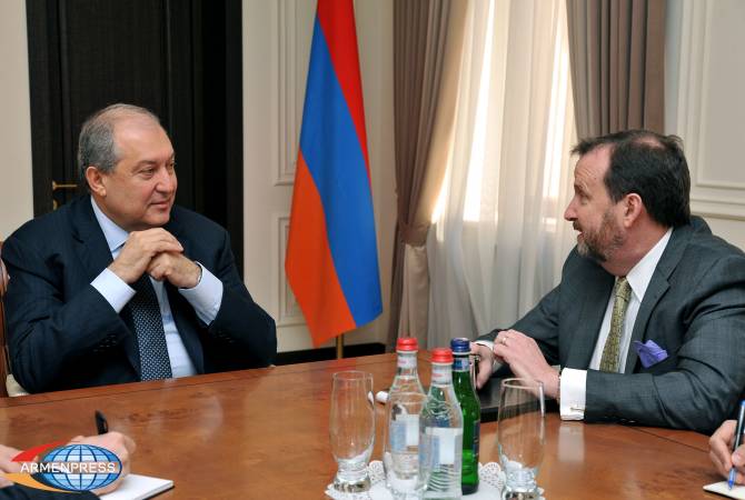 Президент Армении принял Чрезвычайного и Полномочного посла Соединенных Штатов 
Америки
