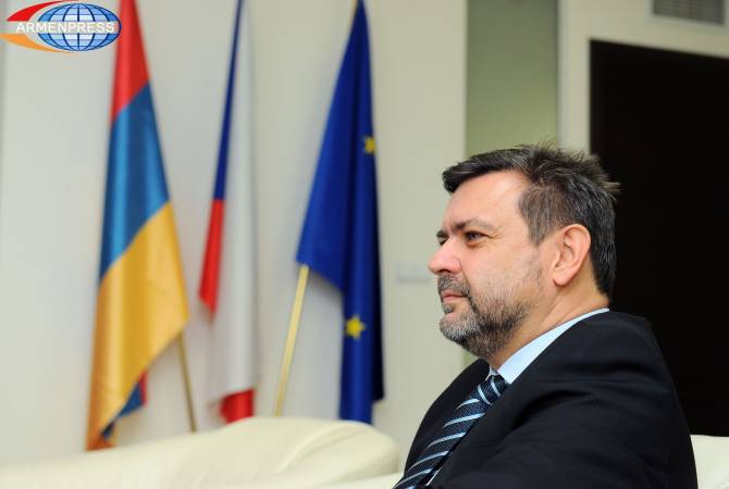 Посол Чехии ожидает положительного завершения развитий, происходящих в Армении