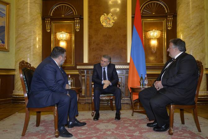Acting PM Karapetyan holds meeting with IDeA executives 