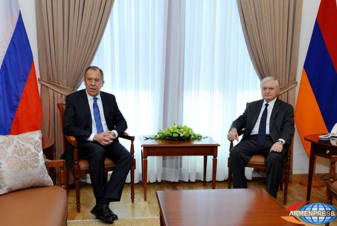 وزير الخارجية الأرميني بالوكالة إدوارد نالبانديان يلتقي مع وزير الخارجية الروسي سيرجي لافروف بموسكو 