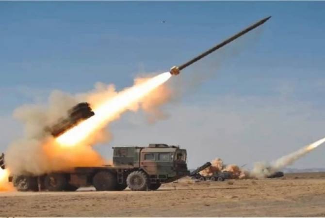 القوات المسلحة الأرمينية تنفّذ مناورات حربية حية بمشاركة صواريخ سميرتش -فيديو-