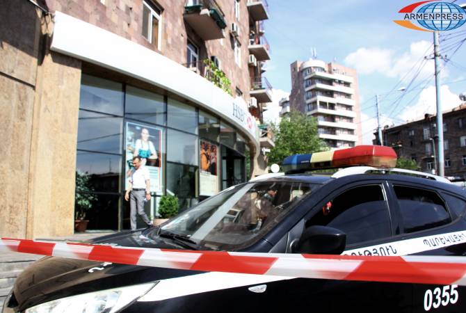 Police officer wounded in Yerevan bank attack dies