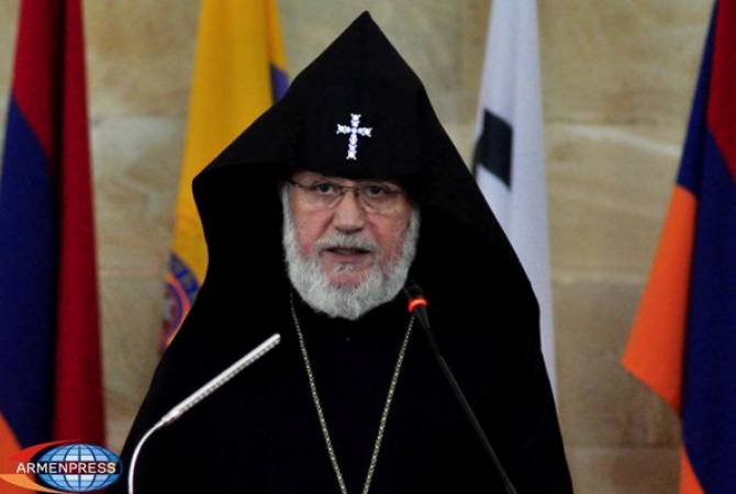 Catholicos Garegin II congratulates Nikol Pashinyan on assuming Premiership 