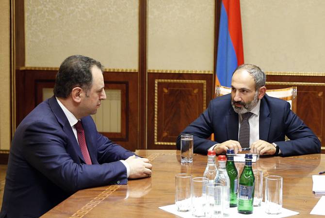 Armenian Armed Forces fully implement their functions – PM Pashinyan receives Defense 
Minister