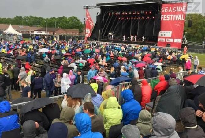 СМИ: в Германии эвакуировали посетителей фестиваля под открытым небом