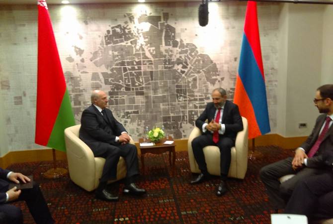 В Сочи встретились Пашинян и Лукашенко