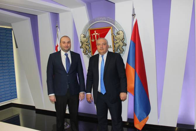 Посол Армении встретился с министром финансов Грузии
