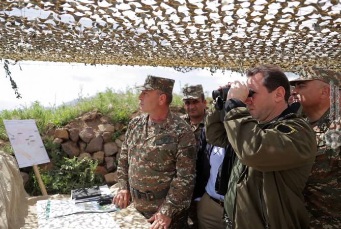 Defense and Foreign Ministers of Armenia visit south-western border