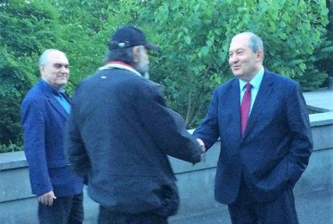 President Armen Sarkissian urges Garegin Chugaszyan to stop hunger strike