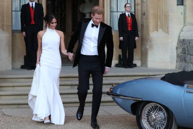 Принц Гарри и Меган Маркл отложили свадебное путешествие