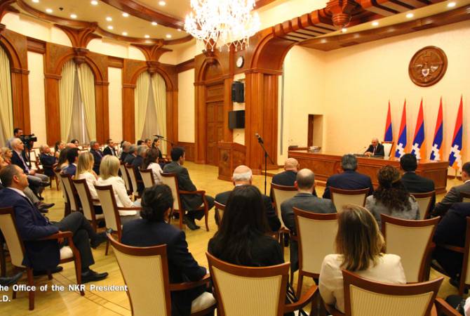 Президент Республики Арцах принял делегацию Союза армянских юристов США

