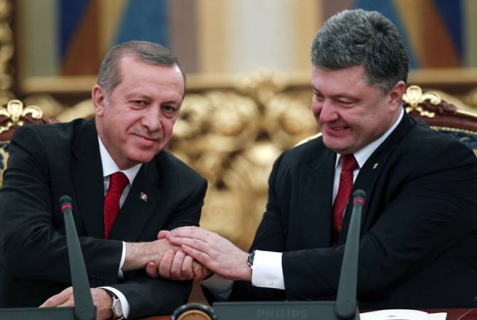 Порошенко сообщил, что обсудил с Эрдоганом соглашение о свободной торговле