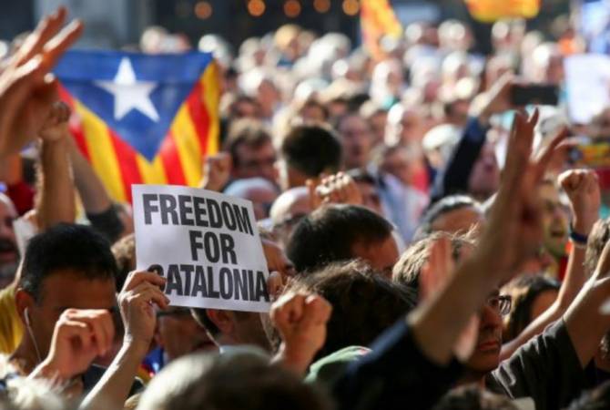 В Каталонии задержали 22 человека за незаконное финансирование референдума