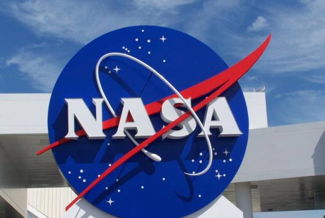 NASA планирует к концу года приступить к закупке мест на частных лунных спускаемых 
модулях