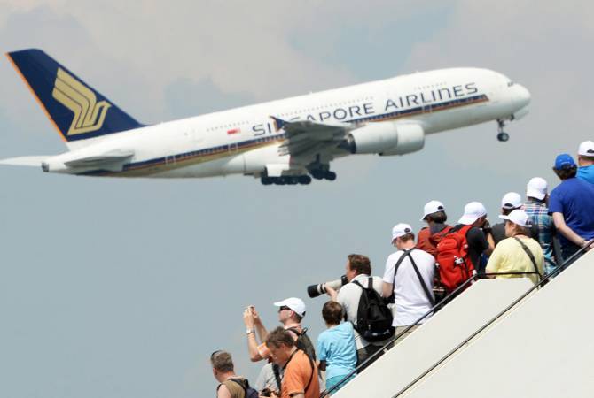 Singapore Airlines запустит осенью рекордный по продолжительности авиарейс