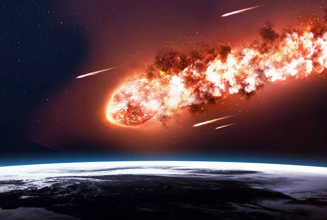 Двухметровый астероид взорвался над Африкой, сообщают в НАСА