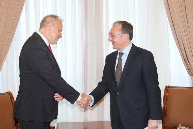 New Russian Ambassador presents copy of credentials to Armenian FM