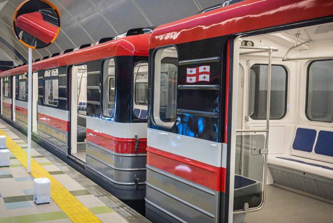 Թբիլիսիում մետրոյի չաշխատելու պատճառով շարունակվում Է տրանսպորտային կոլապսը
