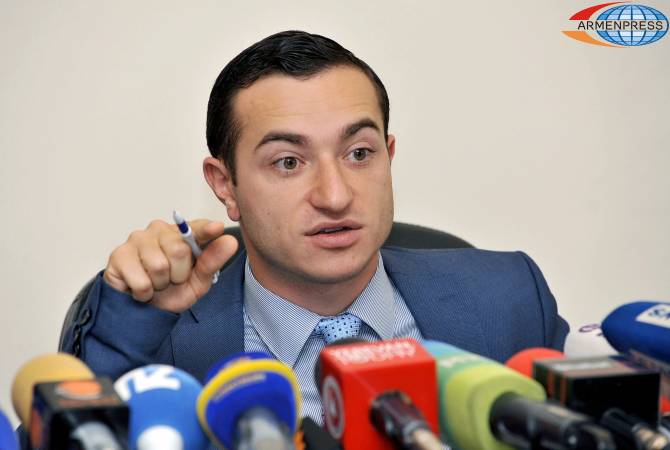 Diaspora minister denies rumors on past endorsement of President Serzh Sargsyan 
