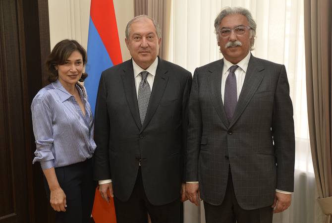 President Sarkissian meets with TUMO founders 
