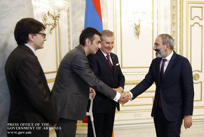 رئيس الوزراء نيكول باشينيان يستقبل الرئيس التنفيذي لشركة رينكو الإيطالية جيوفاني روبيني وبحث 
المشروع الاستثماري لبناء محطة طاقة حرارية جديدة بأرمينيا 