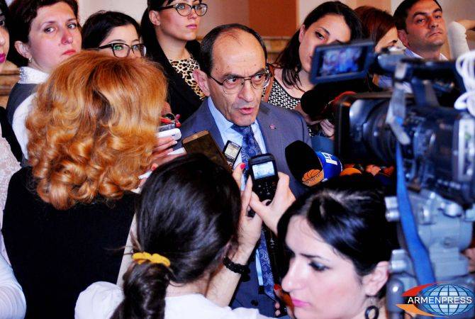 Шаварш Кочарян считает необходимым участие Арцаха в переговорах по урегулированию 
карабахского конфликта