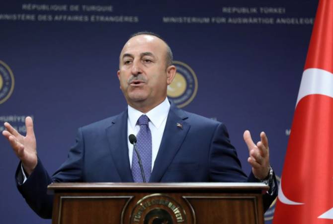 وزير الخارجية التركي ميفلوت تشاوش أوغلو يقول أنه وزير خارجية أذربيجان أيضاً وأن مسألة ناغورنو كاراباغ 
هي مسألة تركيا كذلك