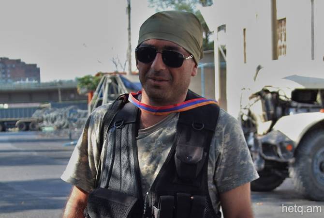 ՊՊԾ գնդի գրավման գործով ամբաստանյալ Սեդրակ Նազարյանն ազատ արձակվեց 
դատական նիստերի դահլիճից