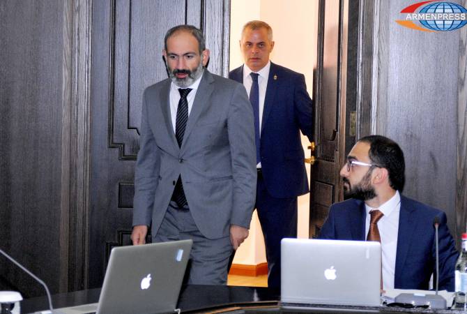 رئيس وزراء أرمينيا نيكول باشينيان يعيّن مستشارين جديدين
