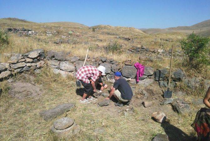 Joint American-Armenian, Italian-Armenian expedition teams engaged in archaeological 
excavations in Vayots Dzor, Kotayk  