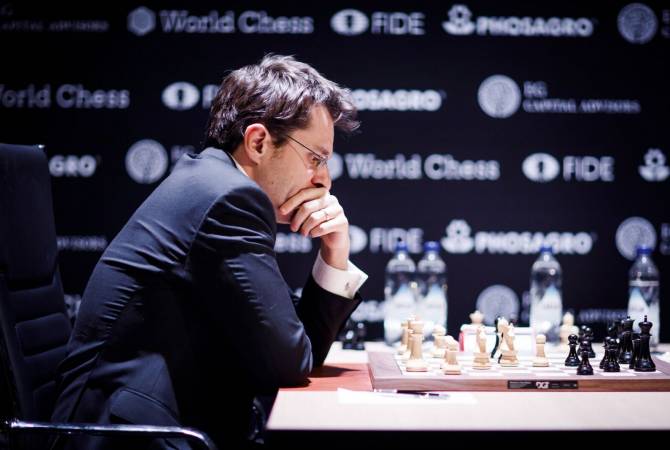 Аронян делит 2-3 места  после  9 туров по блиц-шахматам