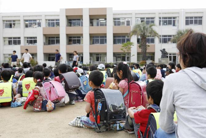 В Японии около 800 человек разместили в эвакуационных центрах