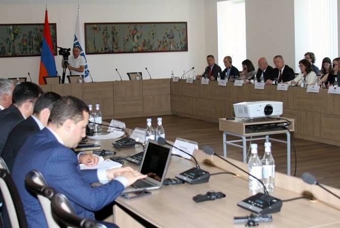 Armenian FM holds meeting with OSCE Permanent Representatives in Yerevan 