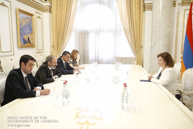 PM Pashinyan receives Lebanese Ambassador