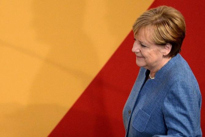 Более 40% жителей Германии выступили за отставку Меркель с поста канцлера