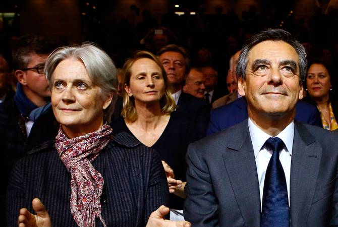 СМИ: Франсуа Фийону и его супруге предъявили обвинения в присвоении общественных средств