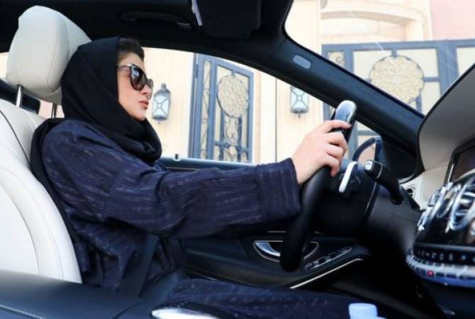 Սաուդյան Արաբիայում հանվել է կանանց մեքենա վարելու արգելքը