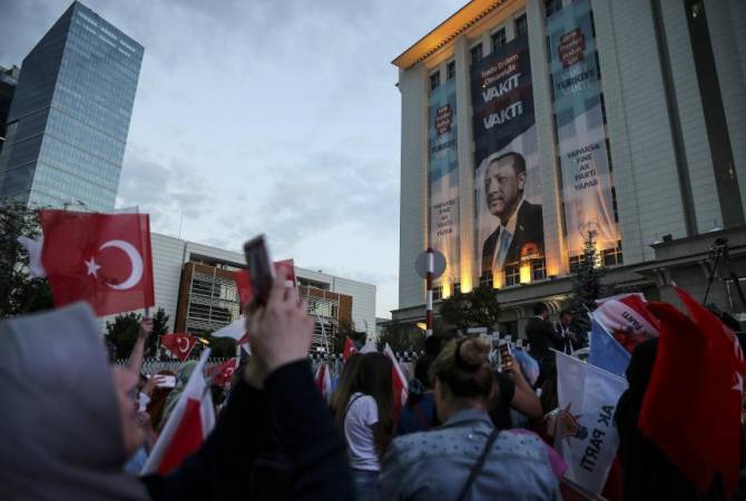 Թուրքիայի նախագահի պաշտոնում վերընտրված Էրդողանին չեն գոհացրել 
խորհրդարանական ընտրության արդյունքները