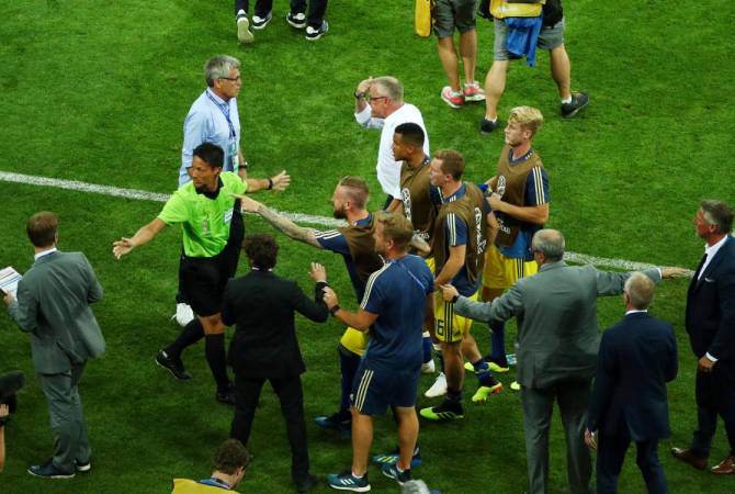 ФИФА проверит поведение членов немецкой сборной, дразнивших шведскую команду