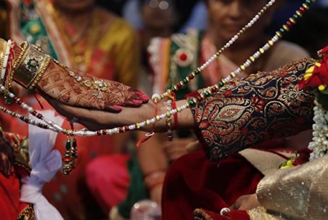  СМИ: индиец сразу после свадьбы подал на развод с 