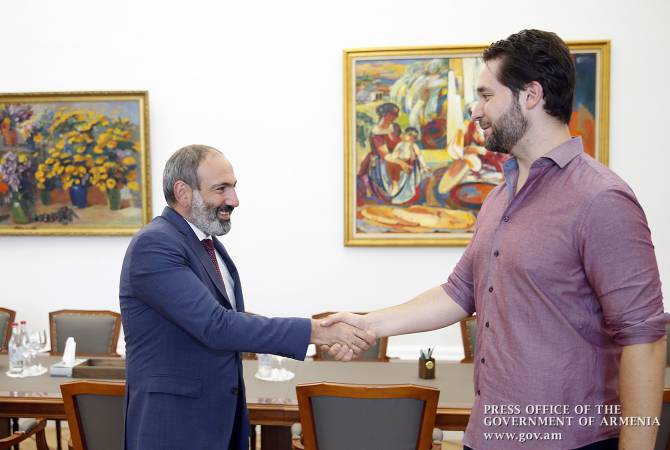 Nikol Pashinyan meets with Alexis Ohanian