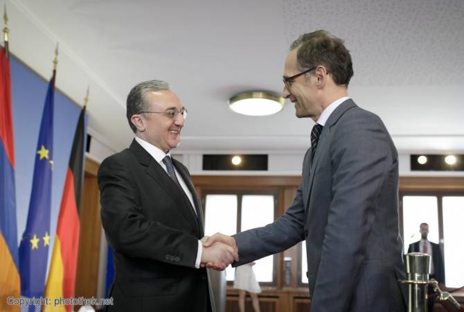 يوجد نية مشتركة في تطوير العلاقات الأرمينية-الألمانية -وزير الخارجية زوهراب مناتساكانيان في مؤتمر مع 
نظيره الألماني هايكو ماس-